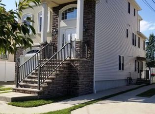 149 Quincy Ave #1, Staten Island, NY 10305