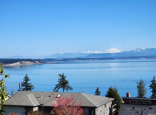 1359 Crestview Dr #C, Camano Island, WA 98282