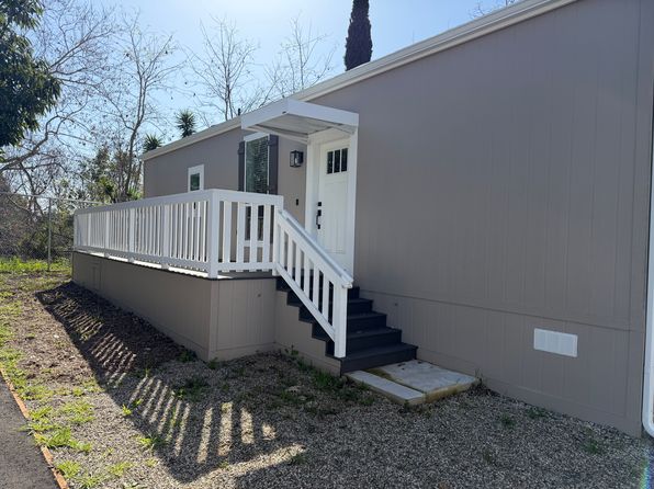 296 N Hope Ave Space 37