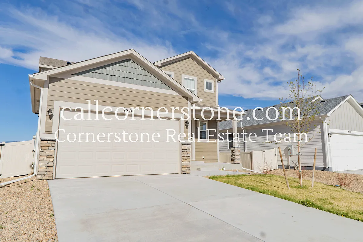 Building Photo - 9844 Cronin St