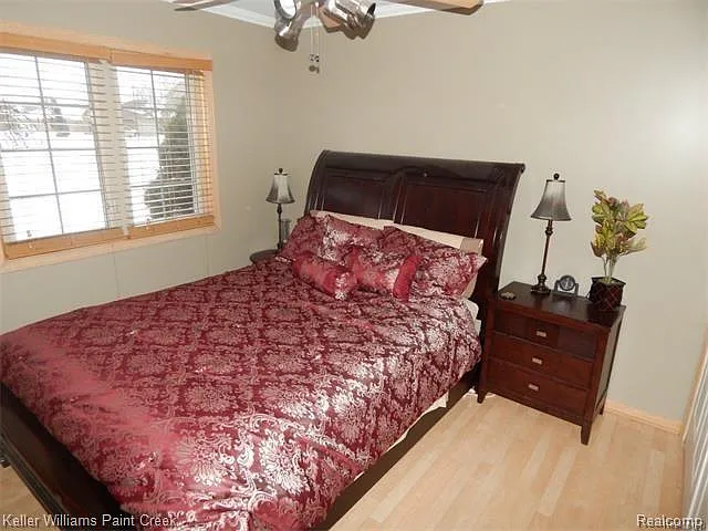 34335 Heartsworth Ln — Photo 11