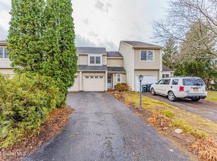 38 Wilan Ln, Albany, NY 12203