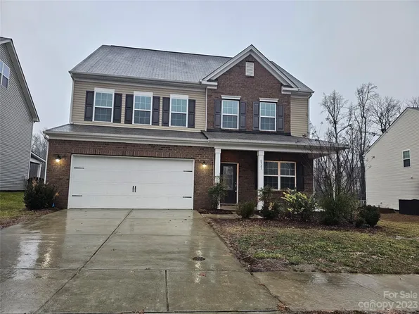 6923 Agnew Dr, Charlotte, NC 28273