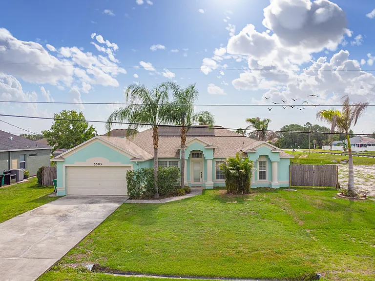 5593 NW Wesley Rd — Photo 49