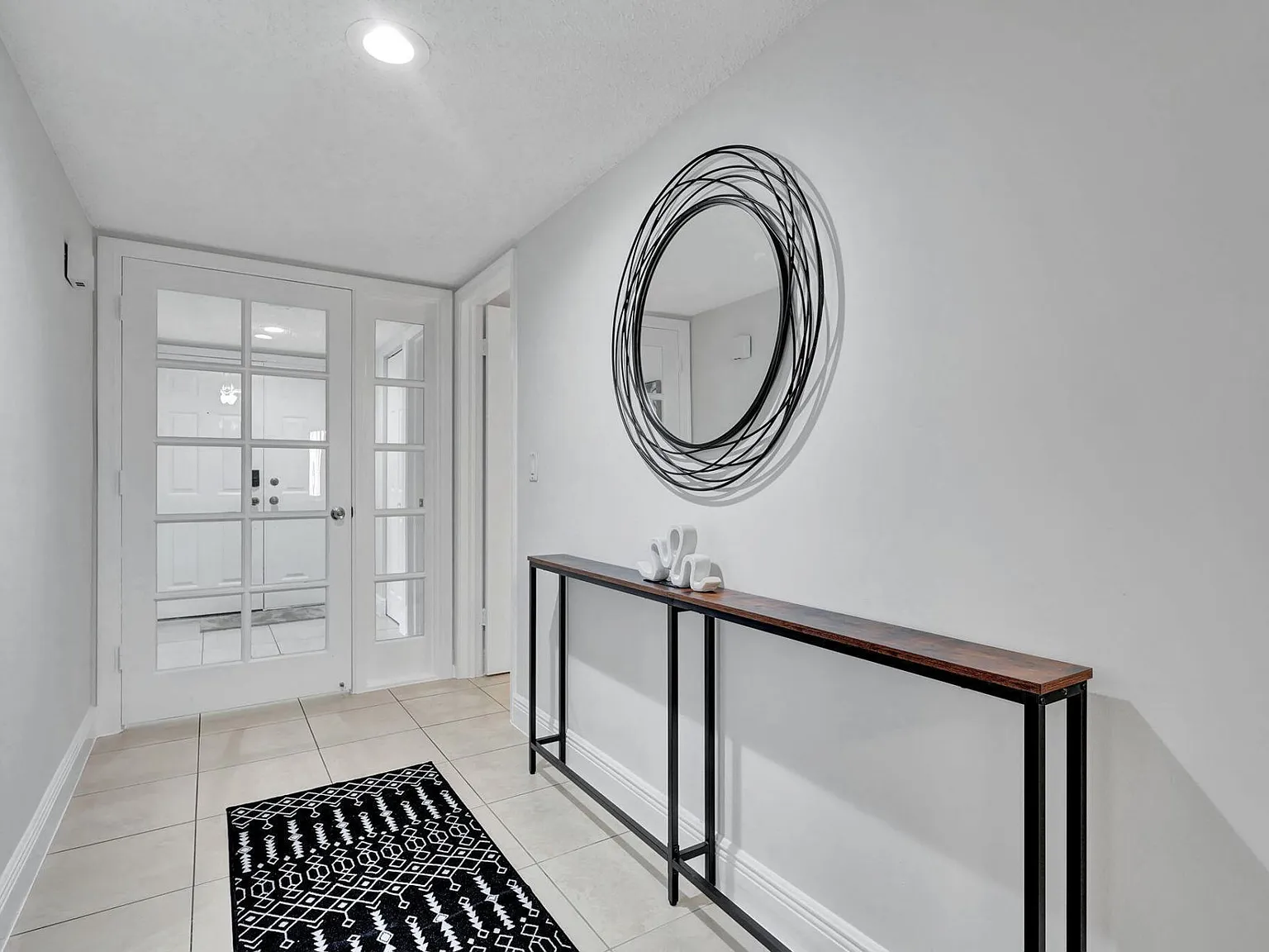 3 bed, 3.0 bath, 1530 sqft, $2,850 — Photo 4