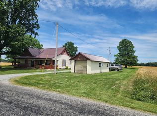 2040 County Road 125 E, West Salem, IL 62476