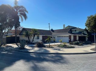 6432 Reubens Dr, Huntington Beach, CA 92647