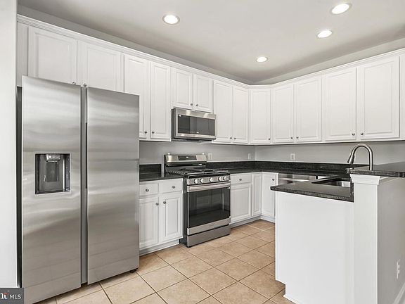 4th image of 13736 Copper Kettle Pl