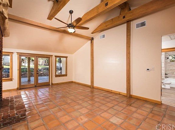 3rd image of 13608 Gladstone Ave