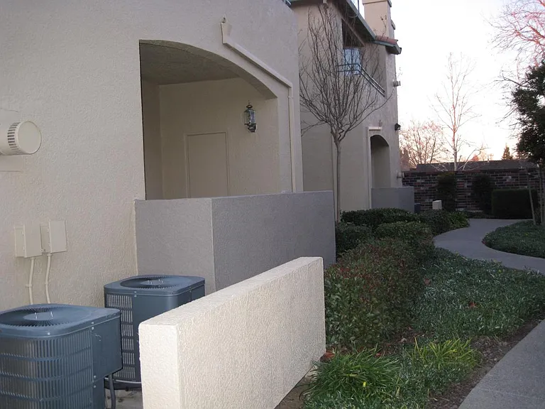 5201 Laguna Oaks Dr #176 — Photo 3