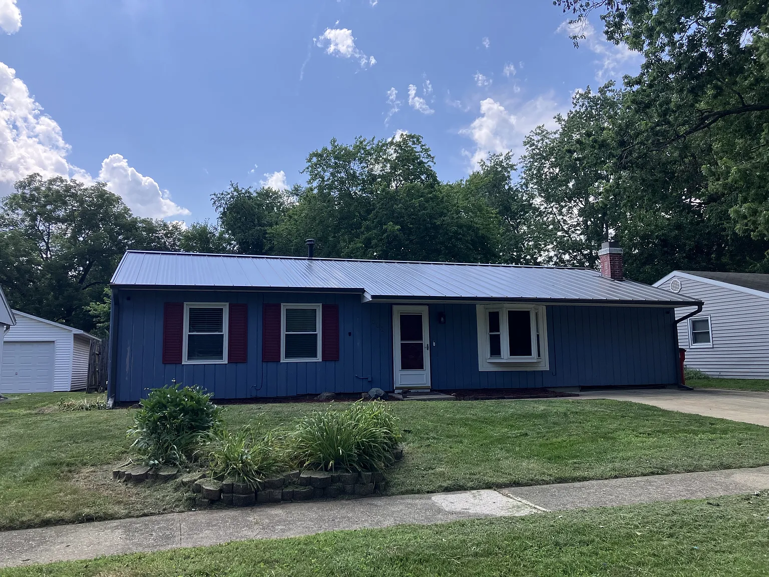 601 Ridgewood Court, Champaign - 1 — Photo 1