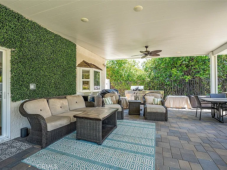 2897 Cape Dr — Photo 25