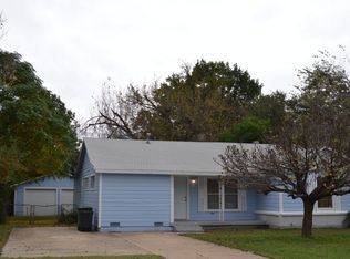 632 Harrison Ln, Hurst, TX 76053