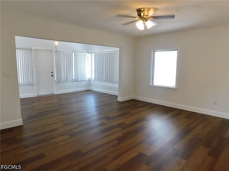 287 Poe Ave — Photo 6