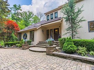20 Southview Dr, Boonton Township, NJ 07005