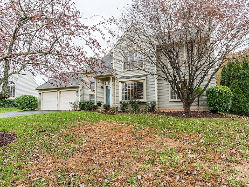 1st image of 3032 Emerald Chase Dr