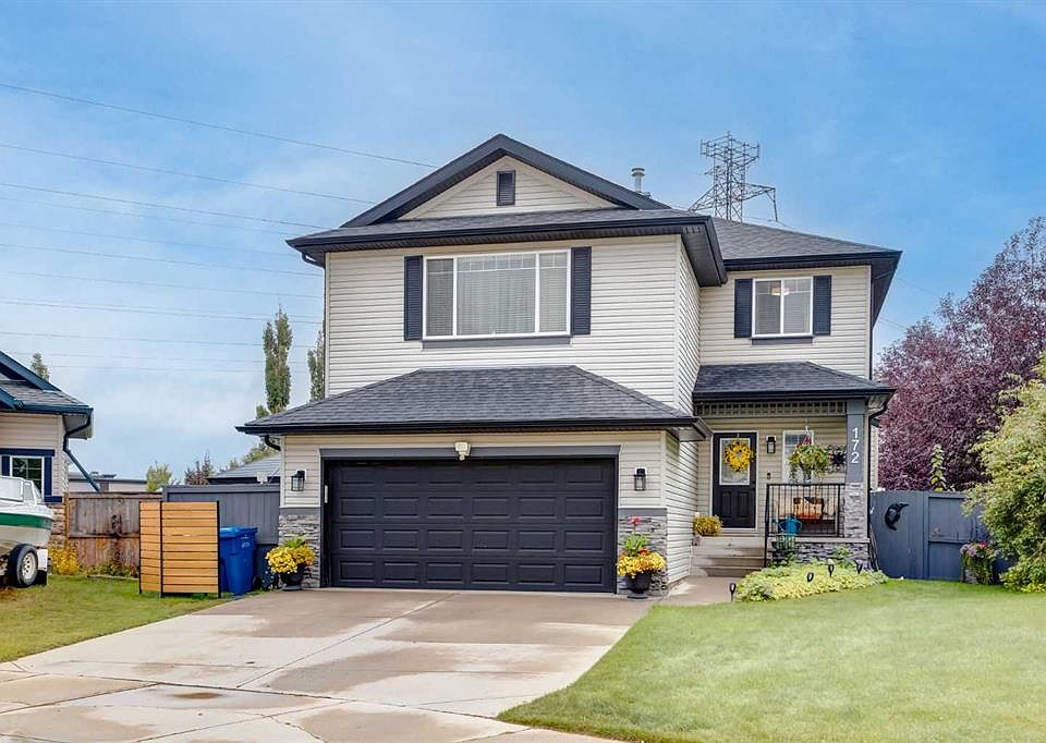 1st image of 172 NW Oakmere Way