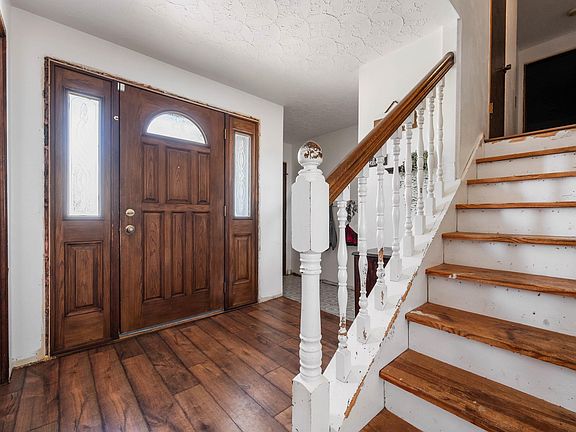 5th image of 2230 Malibu Ct
