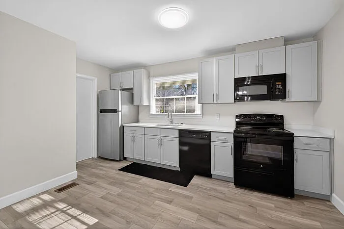 2019 Lance Rd NW — Photo 9