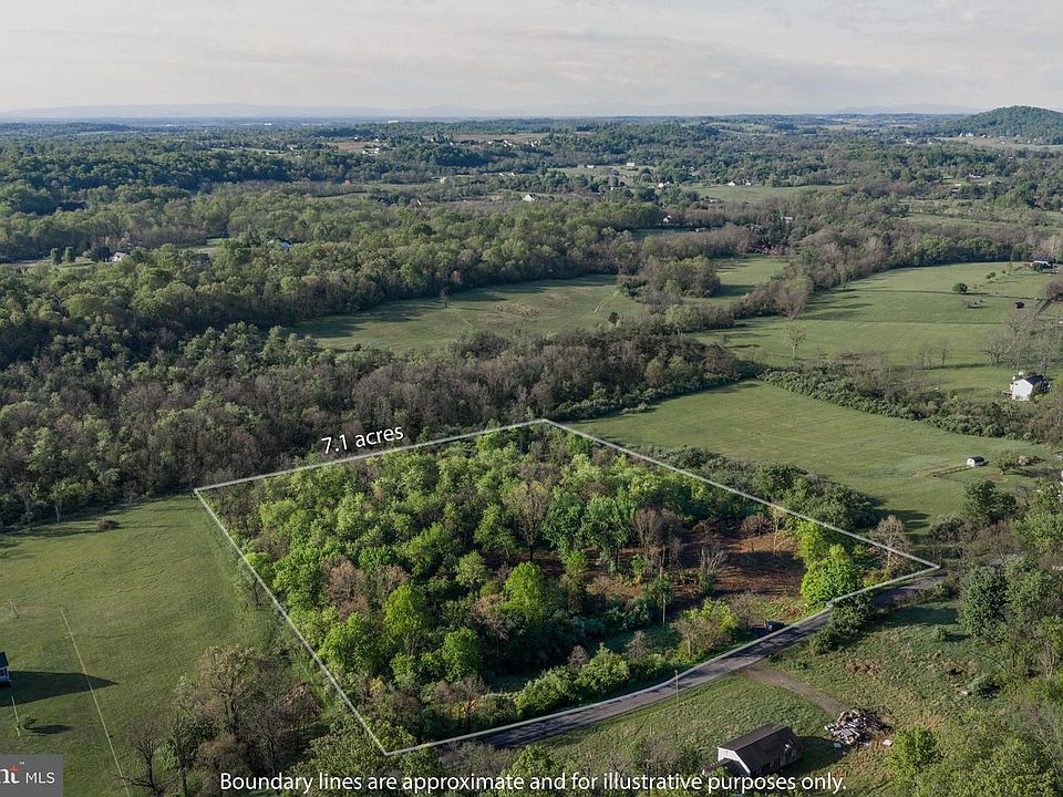 1st image of 384 Frog Hollow Rd