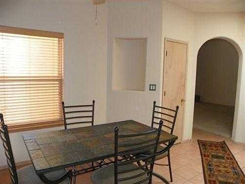 4th image of 10023 Calabacillas Ct NW