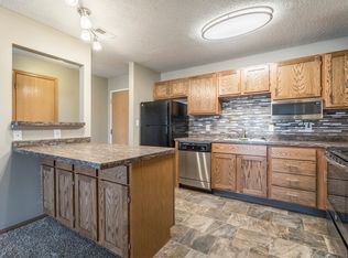 Highland View Apartments, Lincoln, NE 68521
