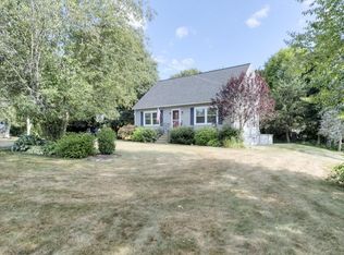 5 Meadowbrook Rd, Spencer, MA 01562