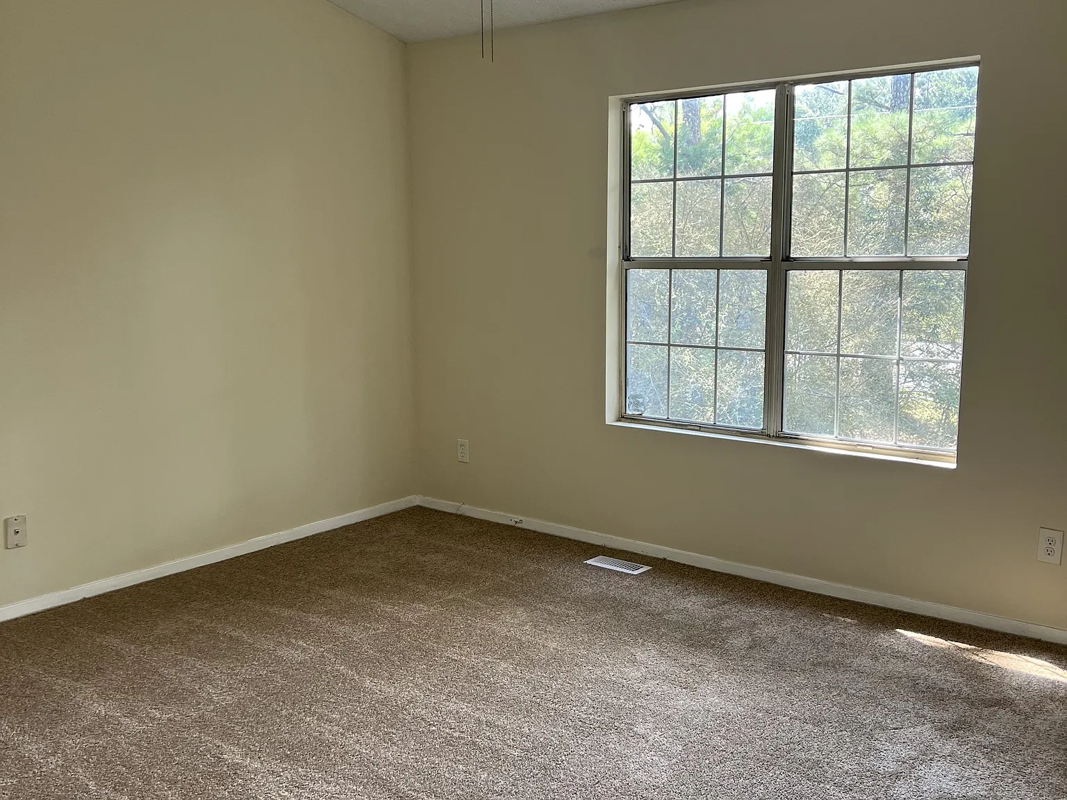 5765 Wells Circle - 1 — Photo 3