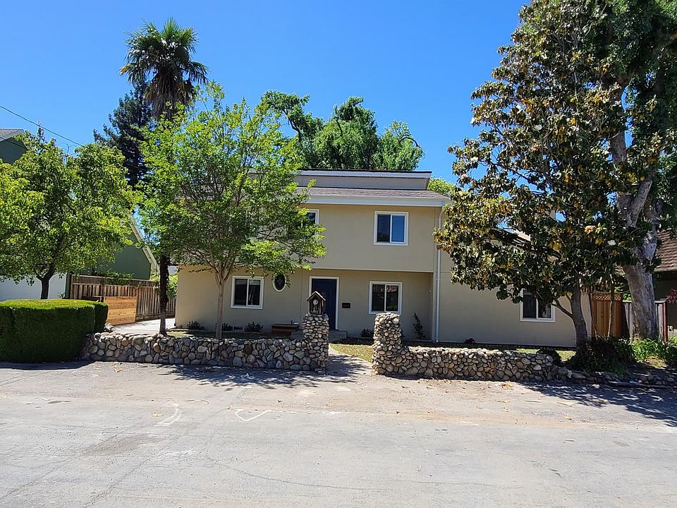 1st image of 16365 E La Chiquita Ave