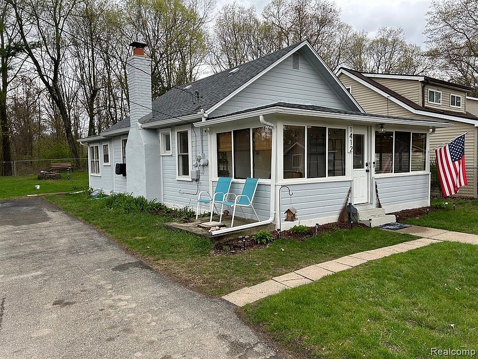 1412 Harding Ave, Lake Orion, MI 48362 Zillow