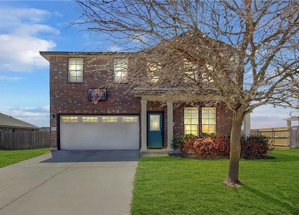 1st image of 2103 Lindsey Dr