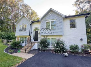 21 Countryside Dr, Fredericksburg, VA 22406