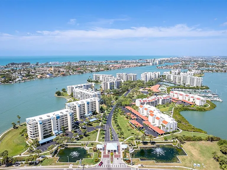 7963 Sailboat Key Blvd S #Penthouse 801 — Photo 31