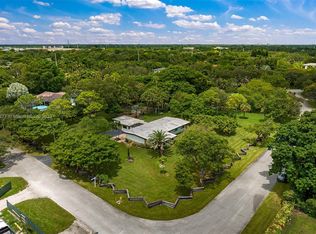 8001 SW 135th St, Pinecrest, FL 33156