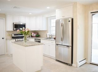 197 Woodfield Xing, Rocky Hill, CT 06067