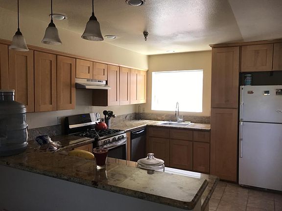 2nd image of 21838 Saticoy St APT G