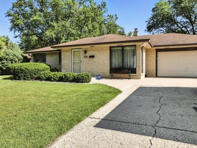 13101 West Fairmount AVENUE, Butler, WI, 53007