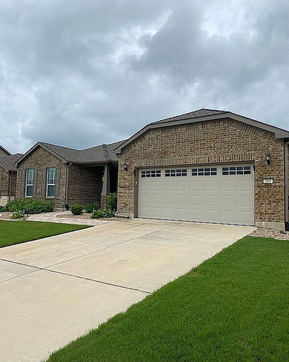 1st image of 315 Old Blue Mountain Ln