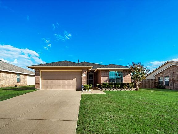 3rd image of 132 Brushy Creek Ln