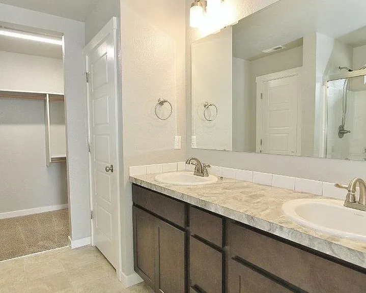 5027 W Philomena St — Photo 14