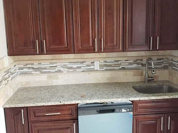 2nd image of 25-81 36th St #D2