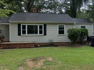 878 Greenville St, Pendleton, SC 29670