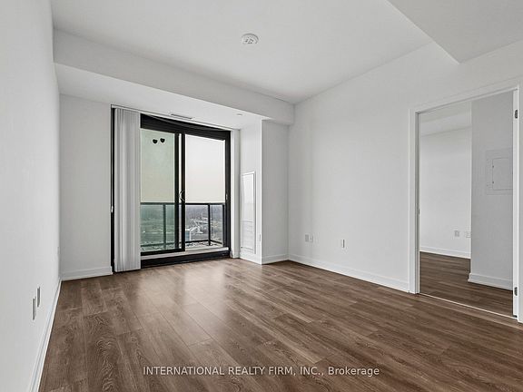 4th image of 1606 Charles St #1701