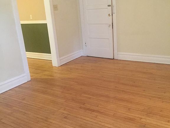4th image of 531 S Lombard Avenue # 3 Flat Gr Fl