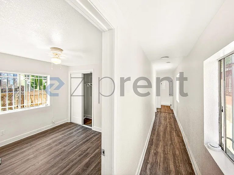 1737 E 108th St #1 — Photo 4