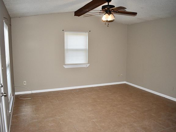 5th image of 232 Briarcliff Dr