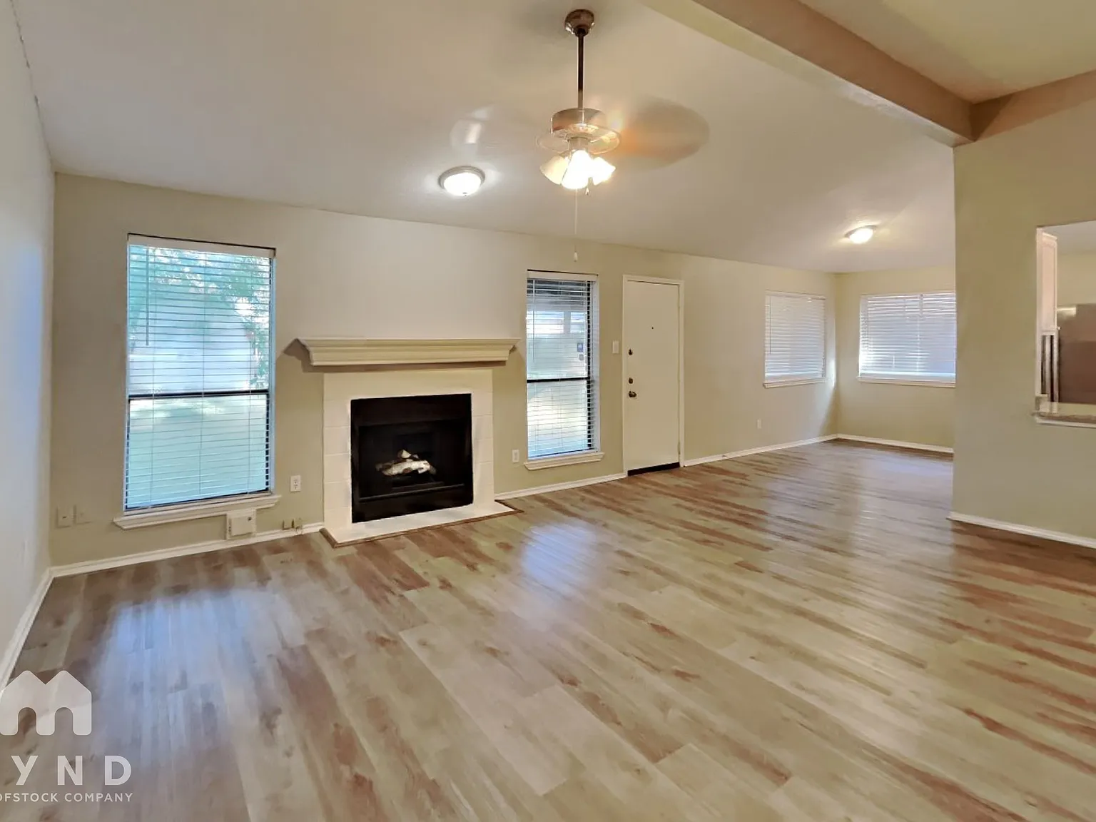 4 bed, 2.0 bath, 1635 sqft, $1,745 — Photo 4