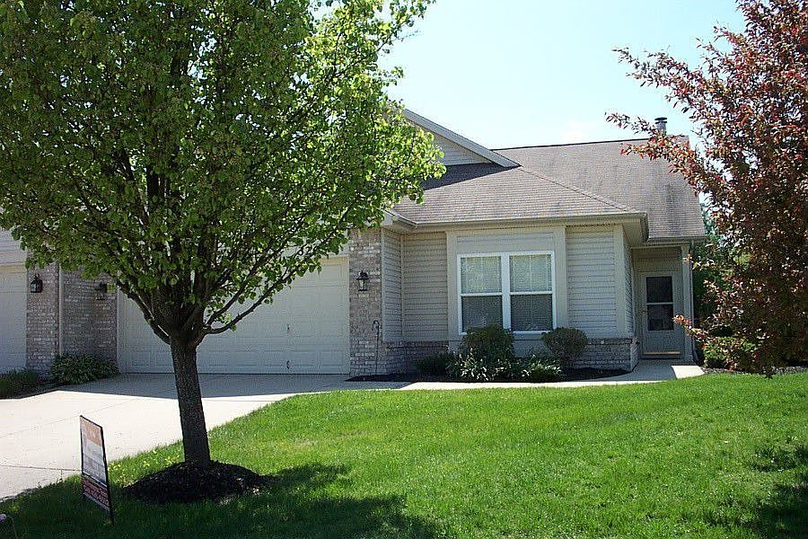 Beautifully Maintained condo