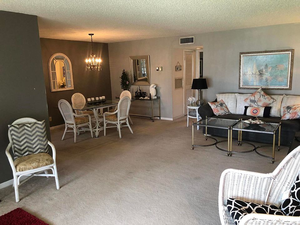 1st image of 787 High Point Dr W APT C