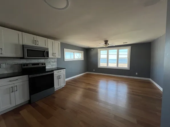 14 Bayville Ave, Bayville, NY